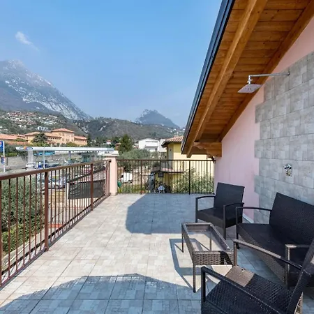 Ginevra Apartment
