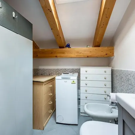 Ginevra Apartment *